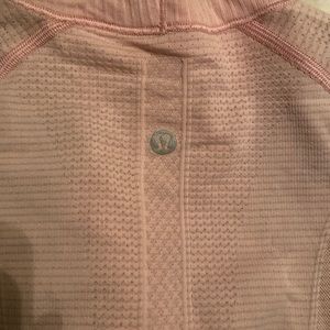 Lululemon light pink swiftly tech